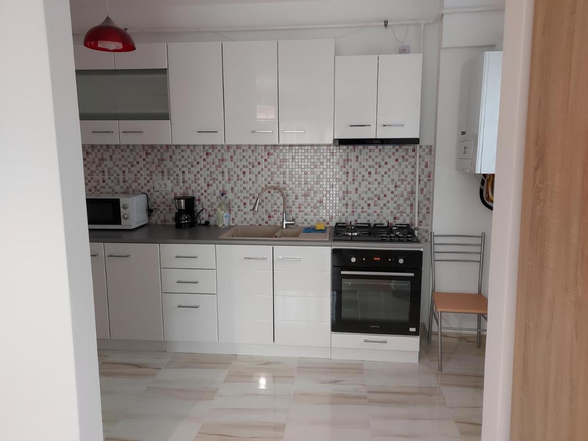 Bya Brown Apartamento Valea Lupului  Exterior foto