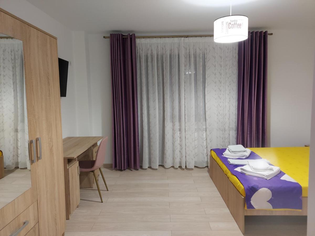 Bya Brown Apartamento Valea Lupului  Exterior foto