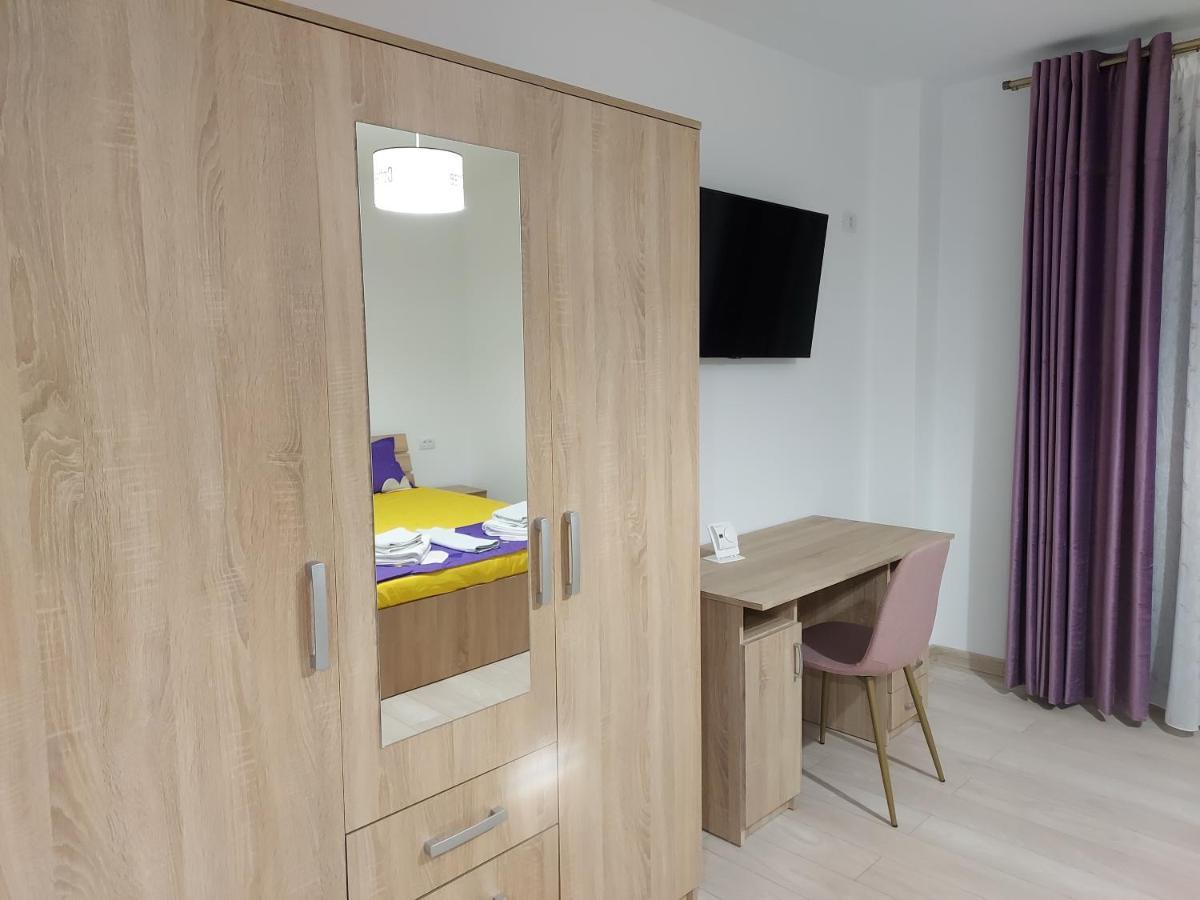 Bya Brown Apartamento Valea Lupului  Exterior foto