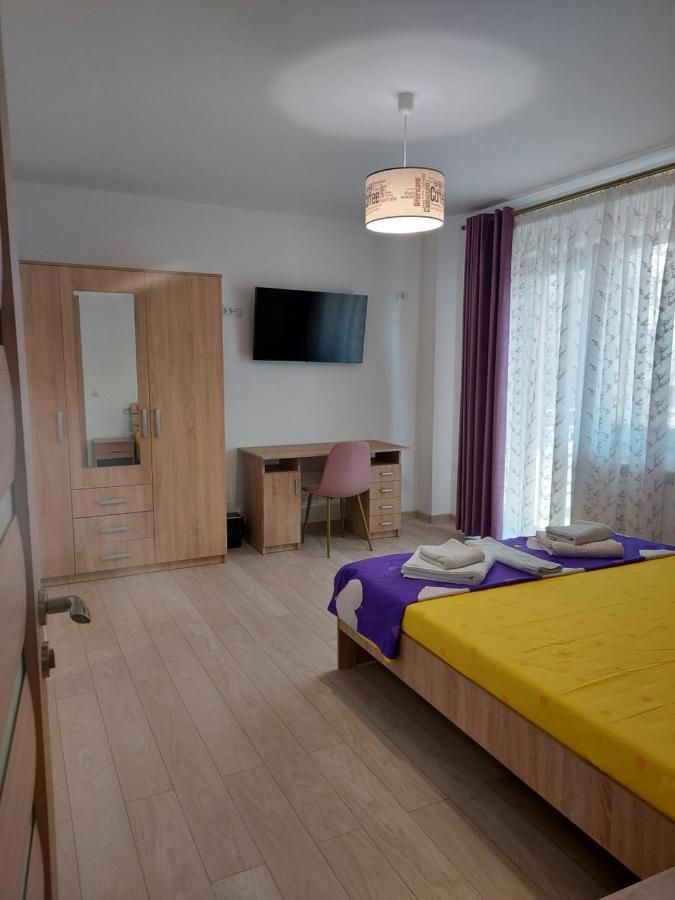 Bya Brown Apartamento Valea Lupului  Exterior foto